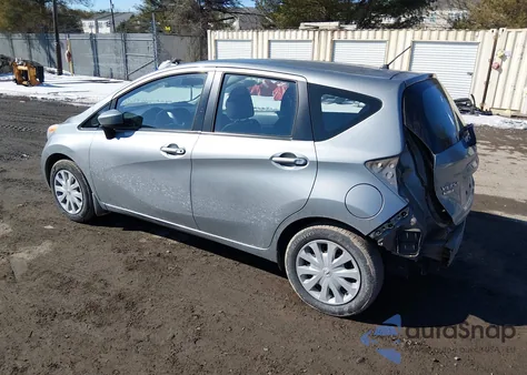 2015 Nissan Versa Note Sv z USA, uszkodzony, nr VIN 3N1CE2CP1FL375302